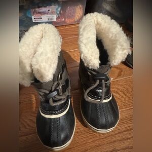 Toddler 7T Sorel Winter Boots with Faux Fur Lining